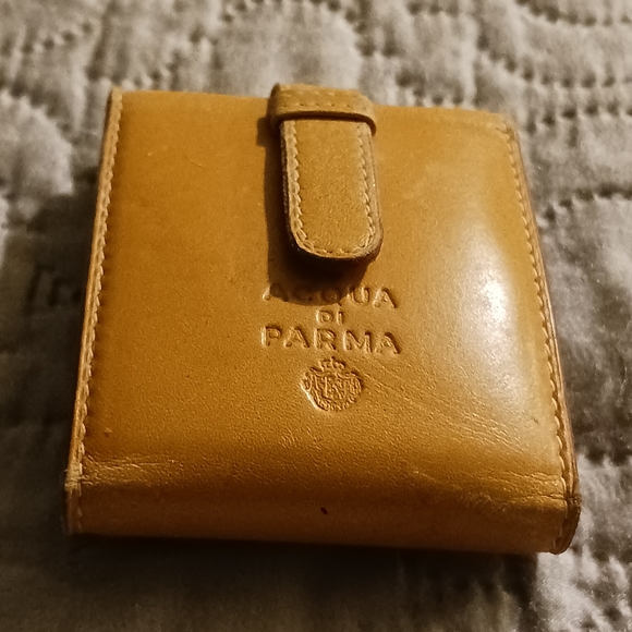 VINTAGE & RARE | Acqua Di Parma Wallet Watch - Picture 4 of 13
